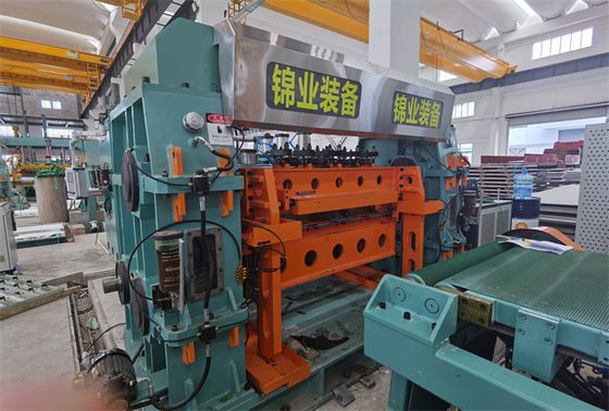 La mosca rotatoria automática del esquileo cortó a la línea acero inoxidable 0,3 de la longitud - 3 x 1000 200m m