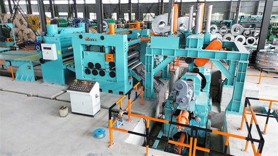 En el caso de la línea de recubrimiento de la bobina de acero inoxidable, el nivel de recubrimiento es de 4-16 x 2000