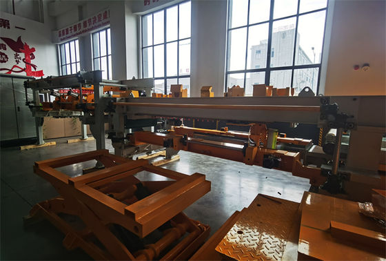 Operador de máquina de corte de metal 2-3, ancho 600-1500 mm, diseñada para ofrecer un corte consistente en líneas de fabricación de metal