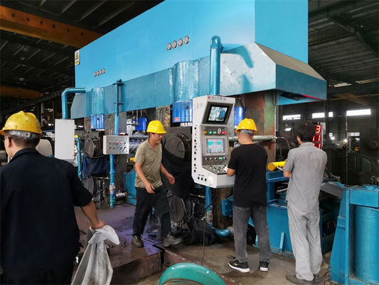laminador de acero laminado en caliente de la bobina del negro frío en tándem del molino de las cabezas 150m/Min 2